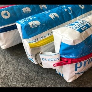 Pencil Pouch (hot pink zipper)